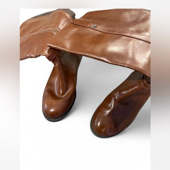 American Eagle Outfitters Tan Heeled Boots - Picture 6 of 6